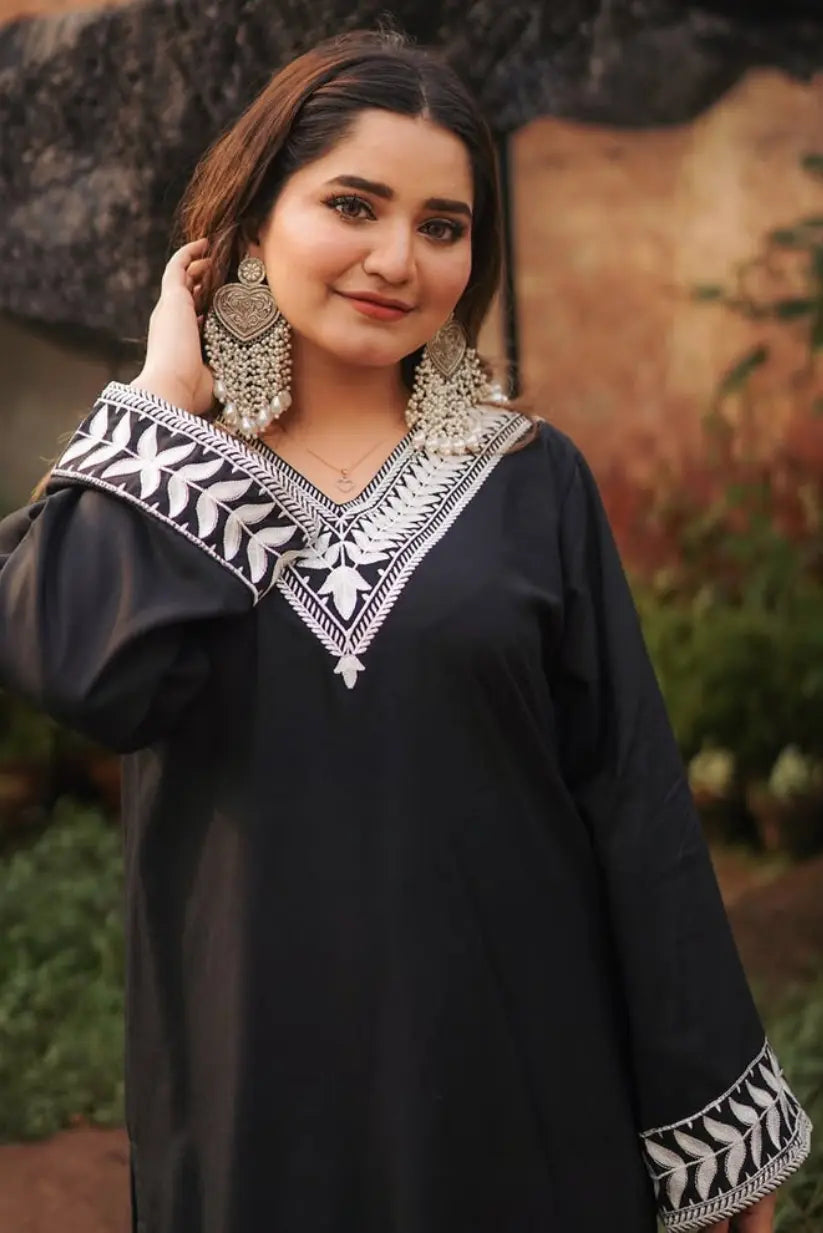 Black Shine 2 PC Stitched